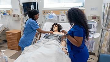 School of Nursing Hosts Caroline Center for CCT Simulation and Skills Day