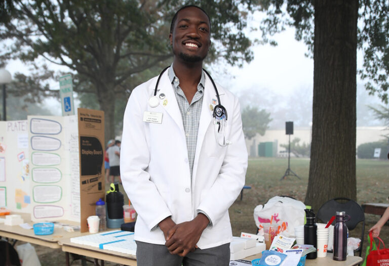 Certificate in Leadership and Entrepreneurship Boosts Career Opportunities for Pharmacy Students