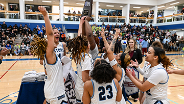 NDMU basketball team dances into NCAA DIII tournament