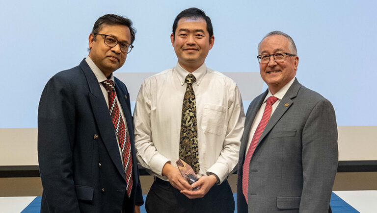 School of Pharmacy Honors Students, Faculty at Annual Awards Ceremony